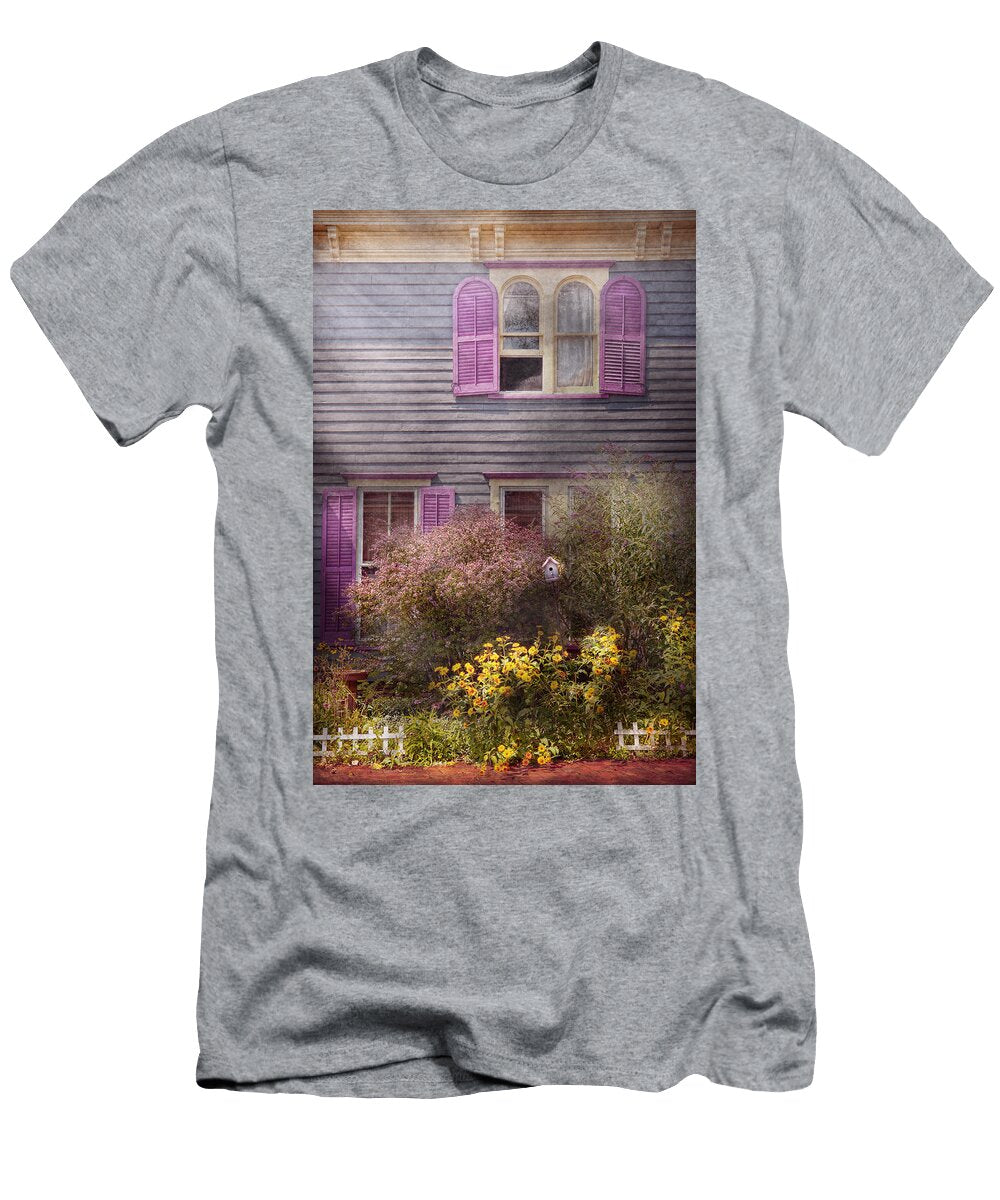 House Victorian a House to Call My Own Mike Savad T-Shirt