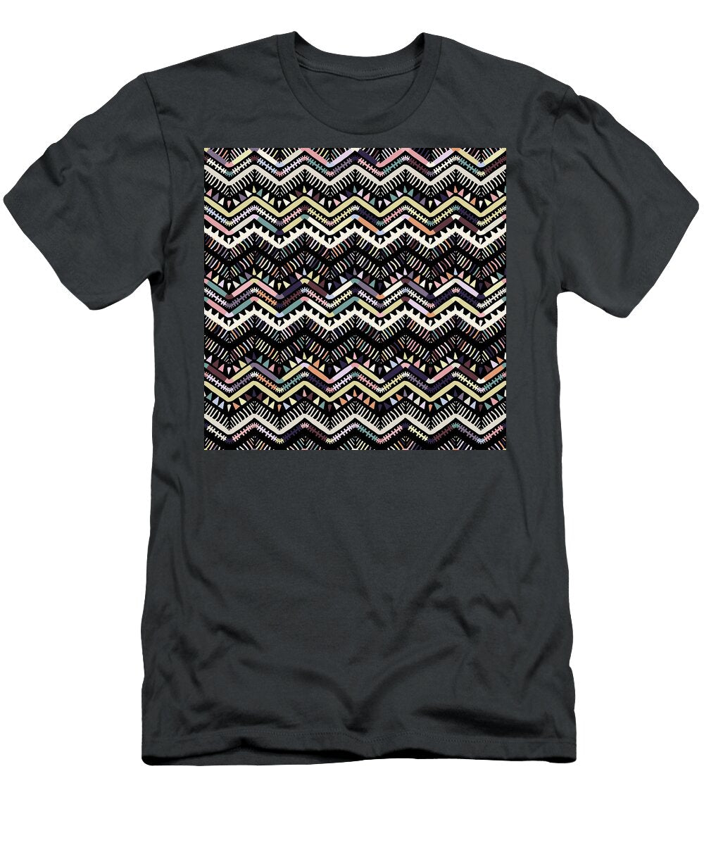Ikat Geometric Folklore Ornament Tribal Scandinavian Ethnic Texture Seamless Striped Pattern in Aztec Style Figure Tribal Embroidery Indian Scandinavian Gypsy Mexican Folk Pattern Julien T-Shirt