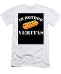 In Hotdog Veritas Funny Barbecue Saying Chloe Gray T-Shirt