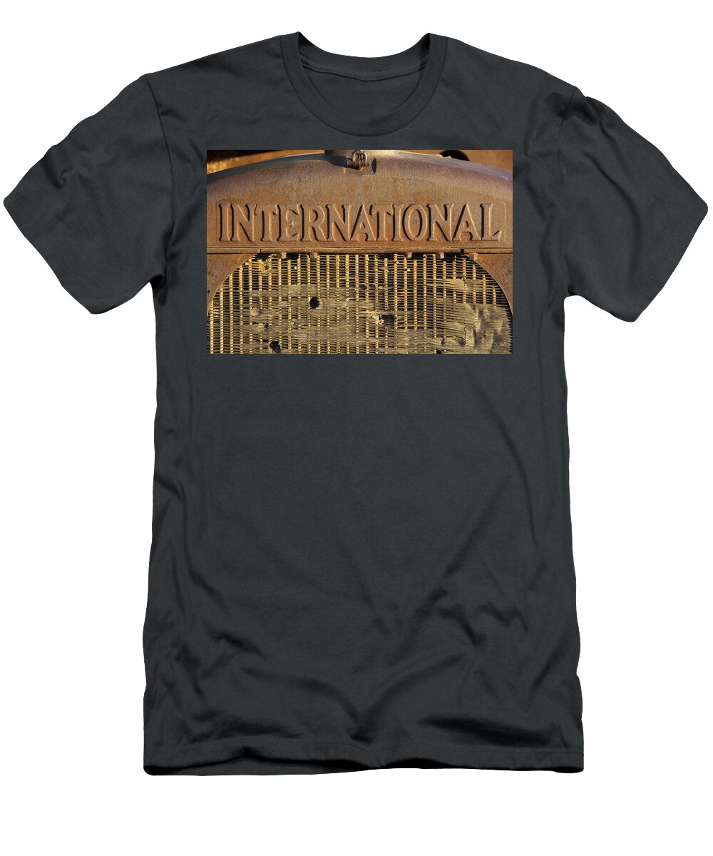 International Truck Emblem Mike Mcglothlen T-Shirt