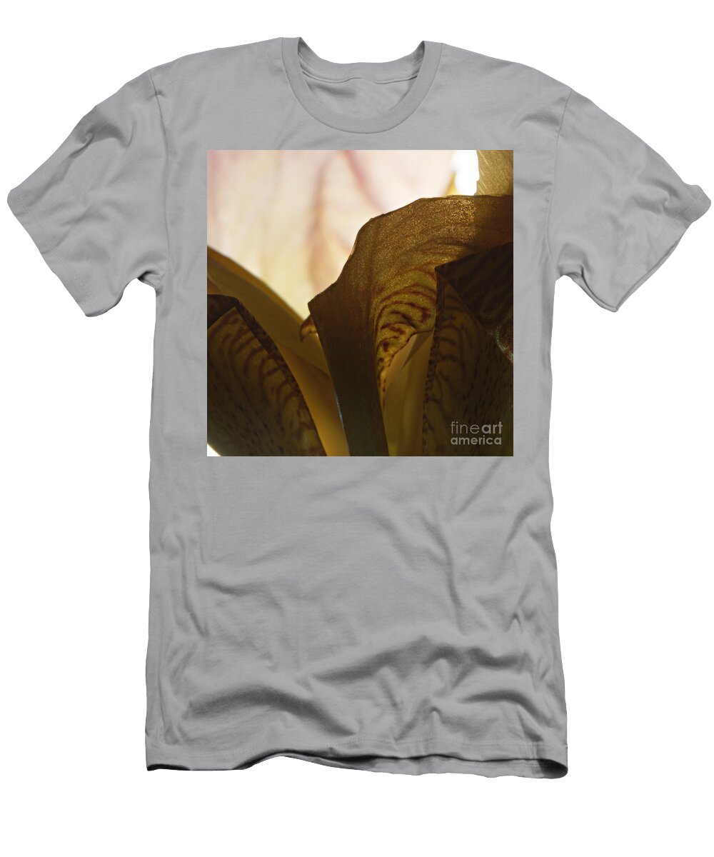 Iris2 Kirby Jones T-Shirt
