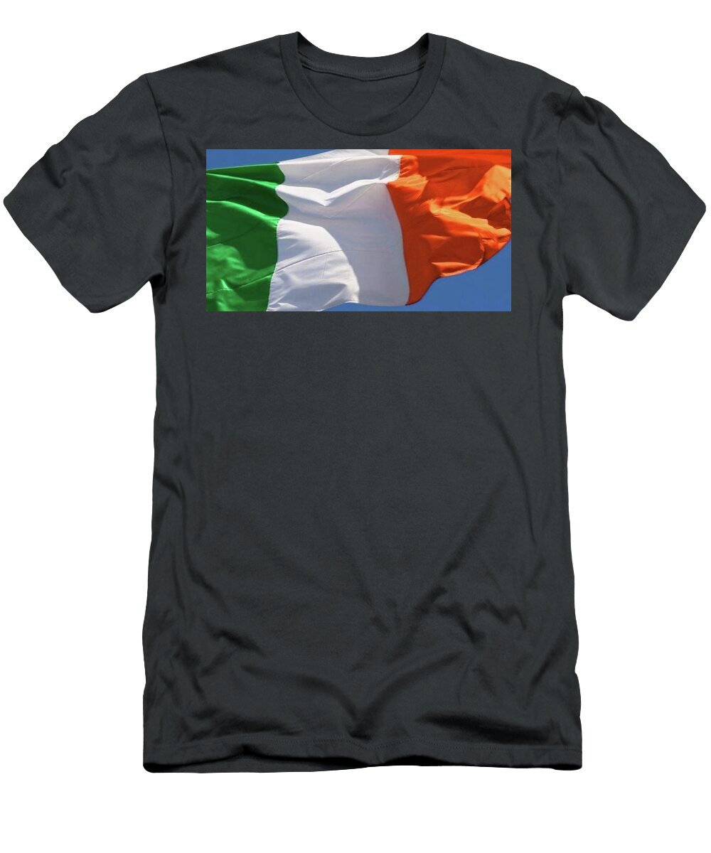 Irish Flag Closeup L Brown T-Shirt