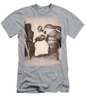 Italian Mother and Baby in New York City Circa 1898 Photo Jacob August Riis T-Shirt
