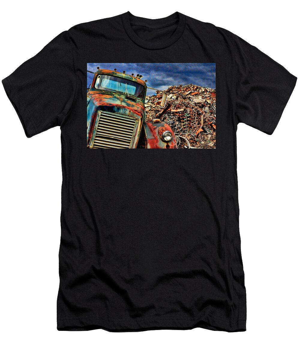 Junkyard Mania Glenn Grossman T-Shirt