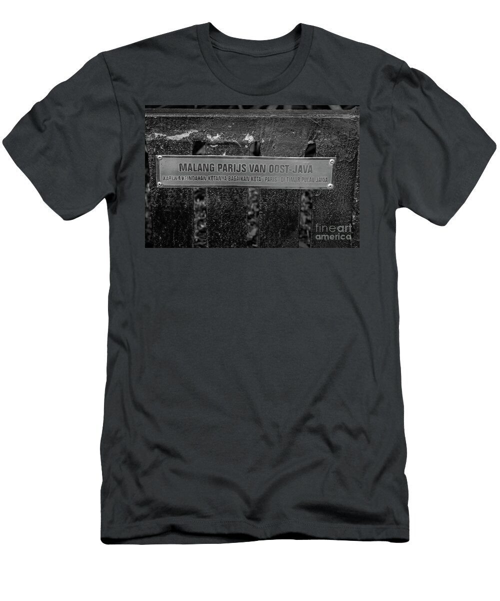 Malang Parijs Van Dost Java Derly Valent T-Shirt