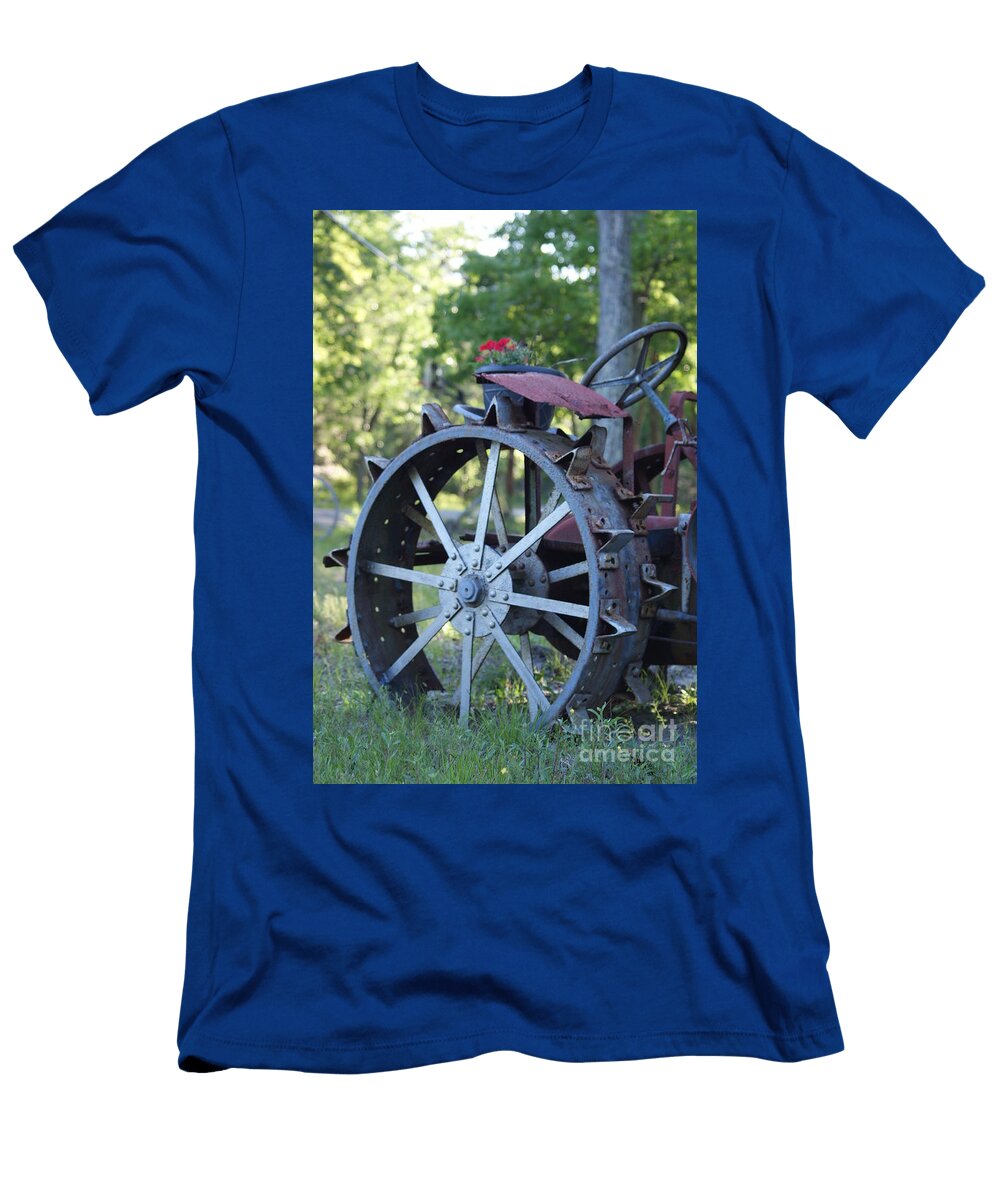 Mccormic Deering Farm Tractor Rob Luzier T-Shirt