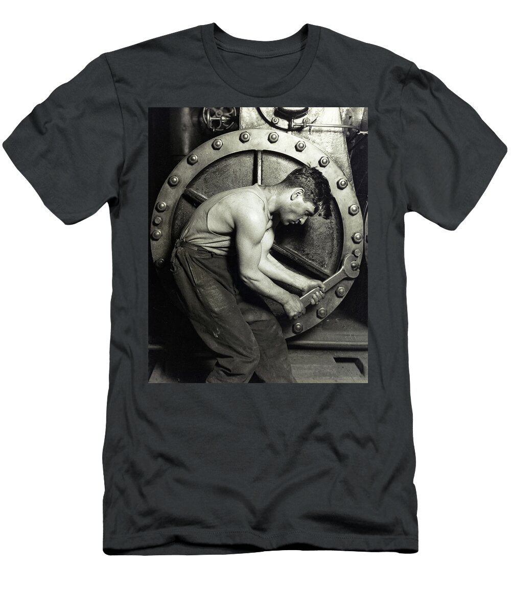 Mechanic and Steam Pump 1921 Lewis Hine T-Shirt