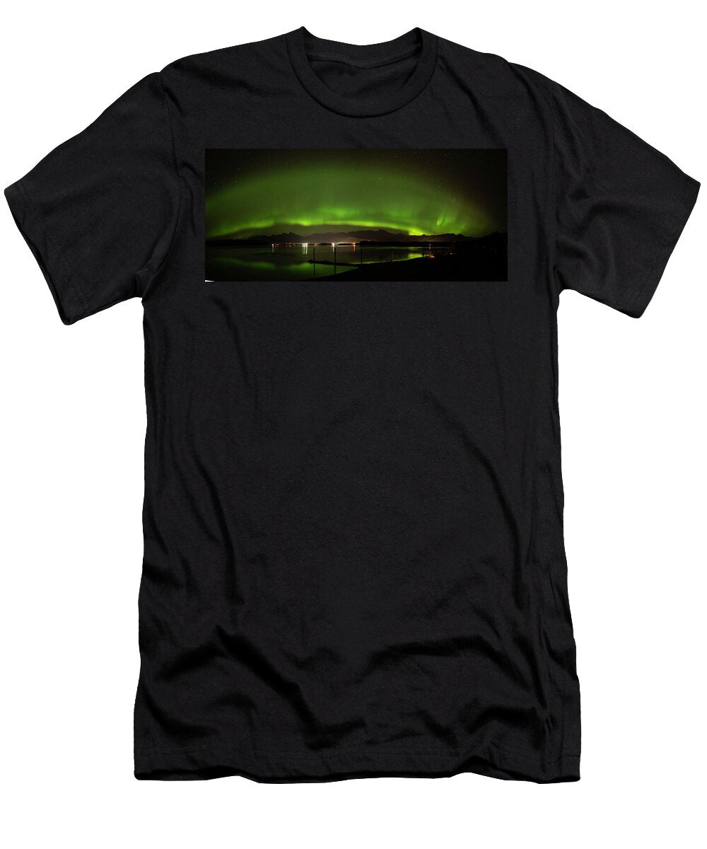 Mesmerizing Aurora Over Calm Waters David Kirby T-Shirt