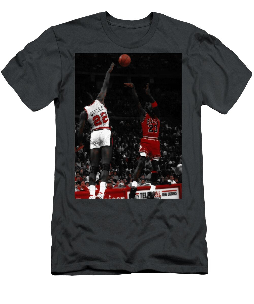 Michael Jordan and John Sally Brian Reaves T-Shirt