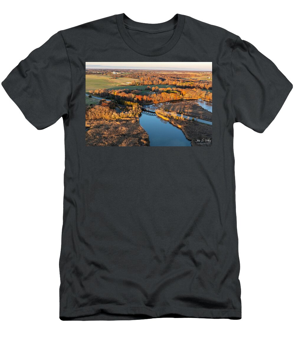 Morgan Creek Bridge on Thanksgiving a Closer View John Kirby T-Shirt