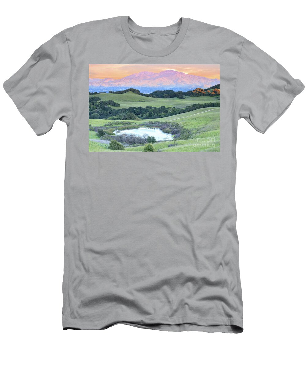 Mount Diablo Sunset Via Briones Regional Park Yuval Helfman T-Shirt