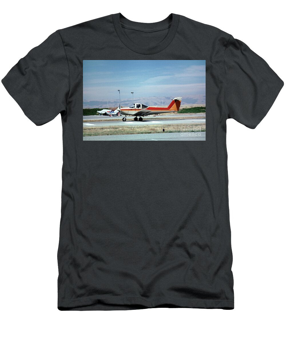 N91414 Piper Pa 38 112 Tomahawk San Carlos Airport Wernher Krutein T-Shirt