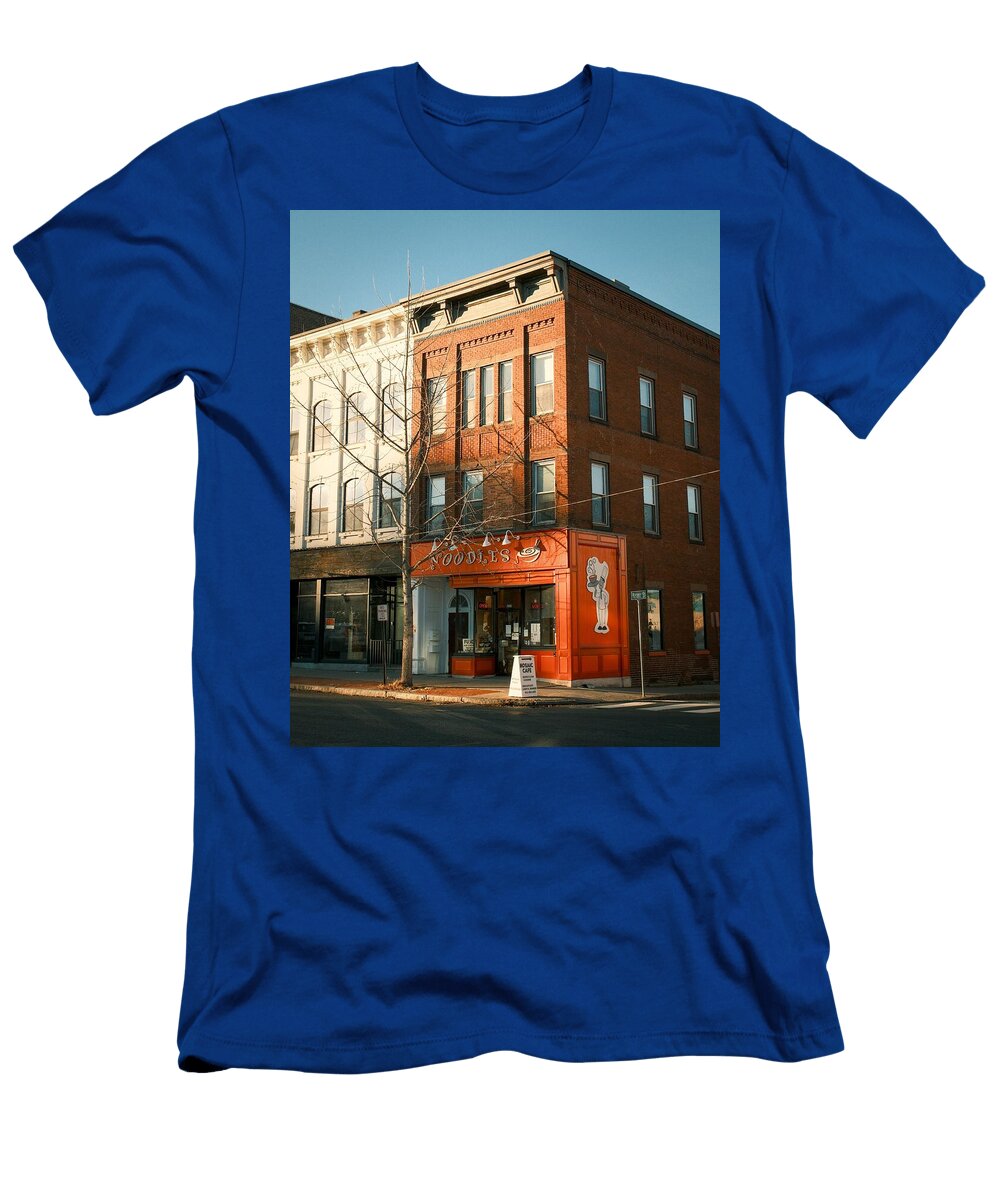 Noodles Restaurant Northampton Jon Bilous T-Shirt
