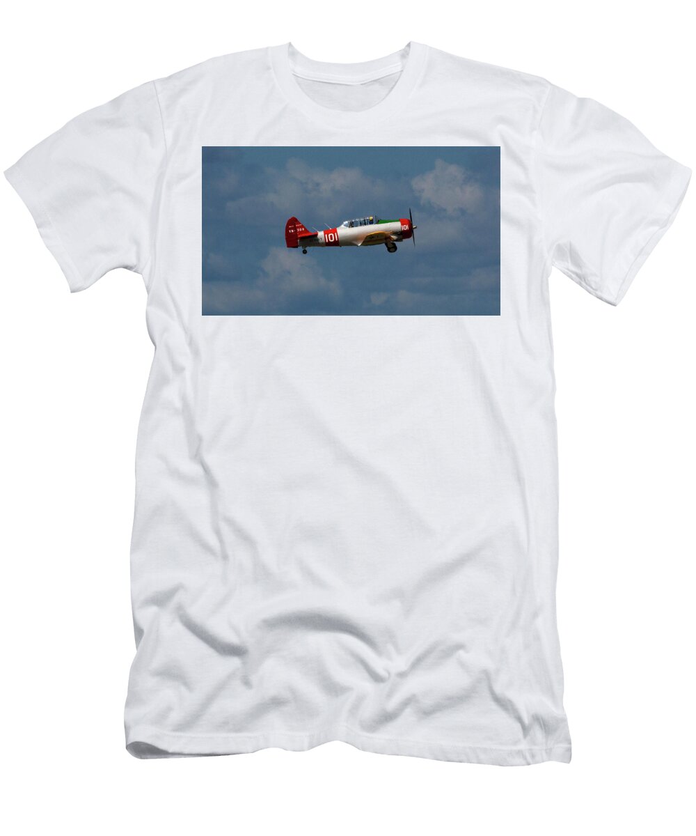 North American Snj 4 a Navy Trainer From World War Ii Flying in Bruce Beck T-Shirt
