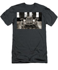 Old Betsy Bw Anthony Ellis T-Shirt