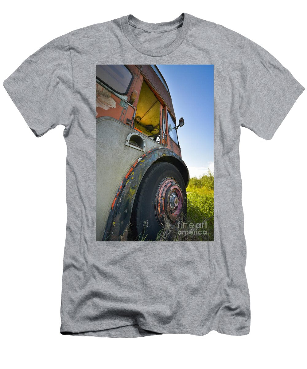 Old Bus Svetlana Sewell T-Shirt