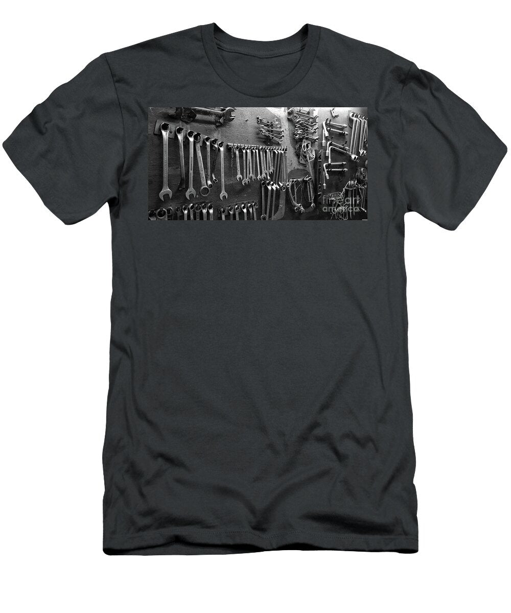 Old Garage Spanners Carlos Alkmin T-Shirt