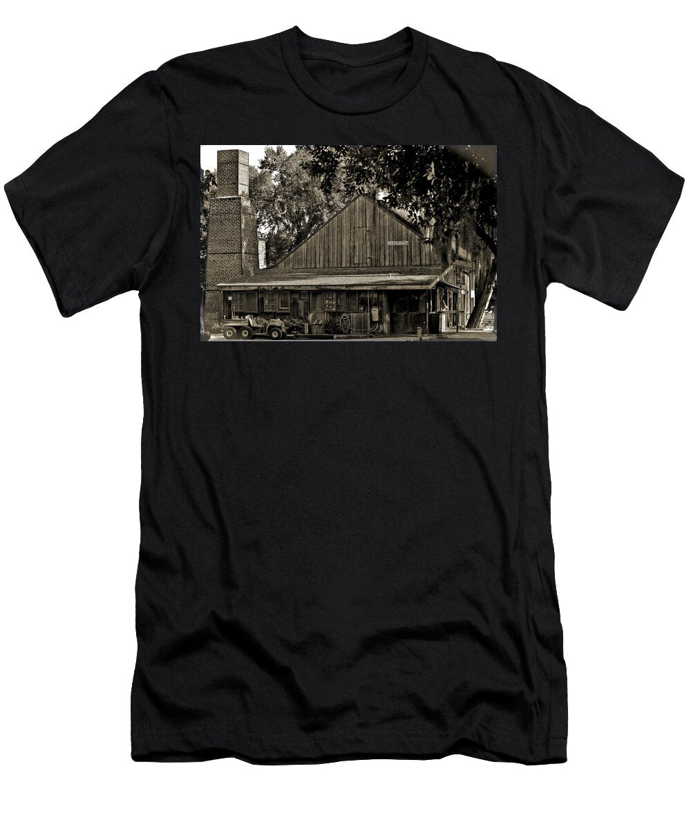 Old Spanish Sugar Mill Old Photo Digiart Diaries By Vicky Browning T-Shirt