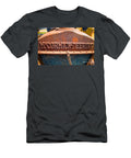 Old Tractor Grille Les Palenik T-Shirt