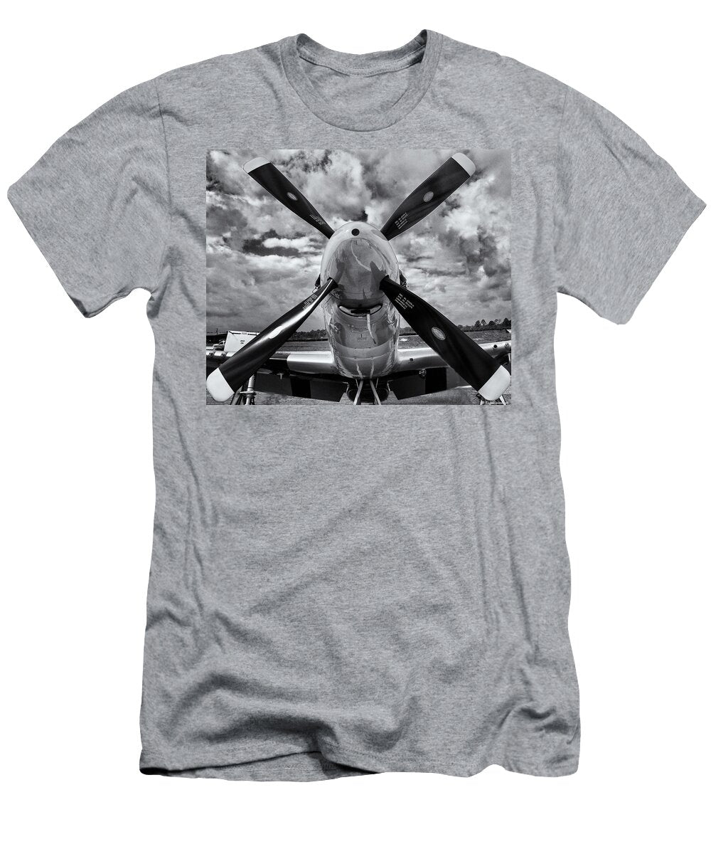 P51b Mustang Propeller Roger Wedegis T-Shirt