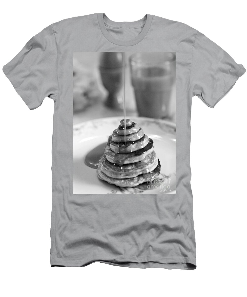 Pancake Piramid Iris Richardson T-Shirt