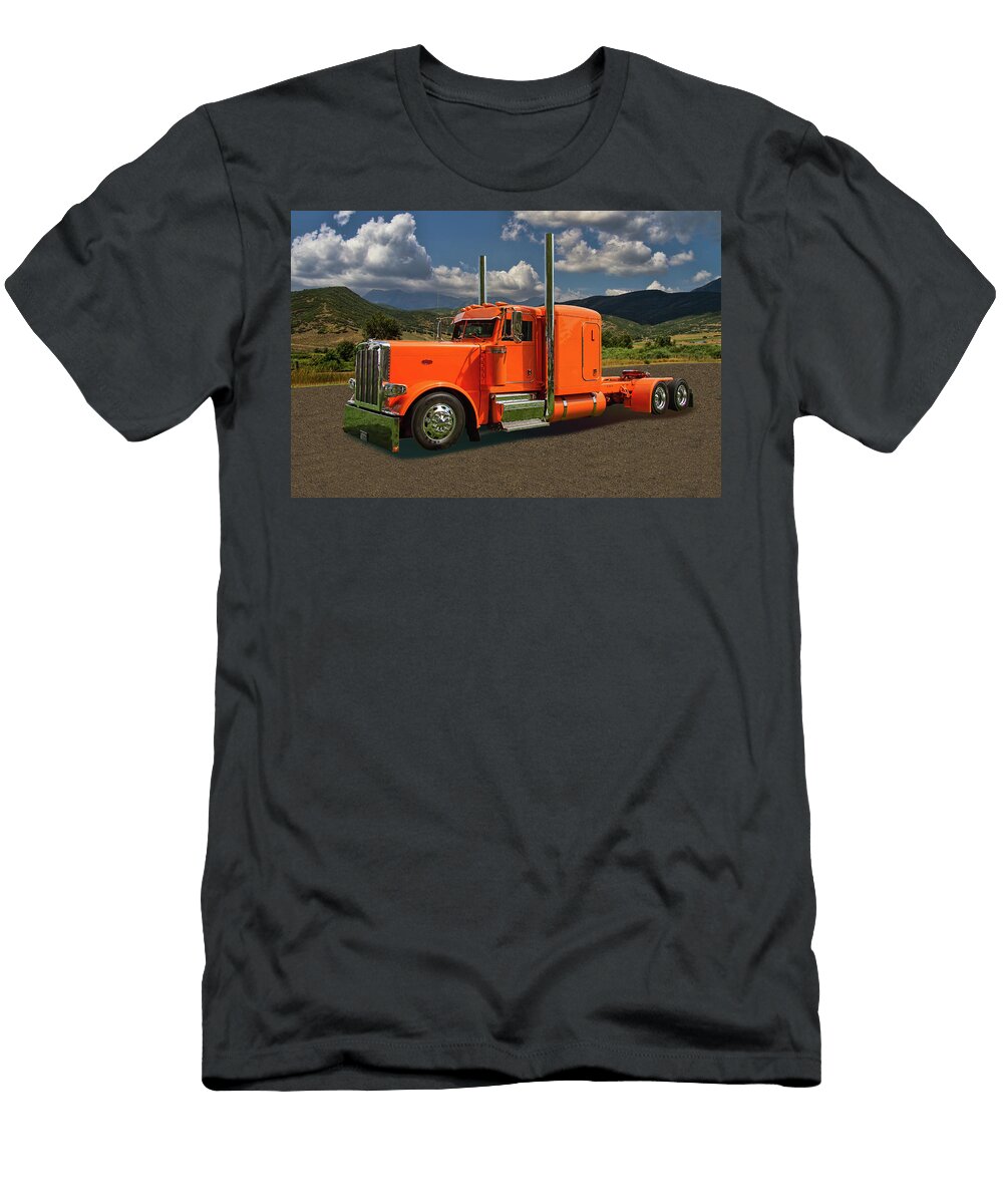Peterbilt Beautiful Semi Truck Nick Gray T-Shirt