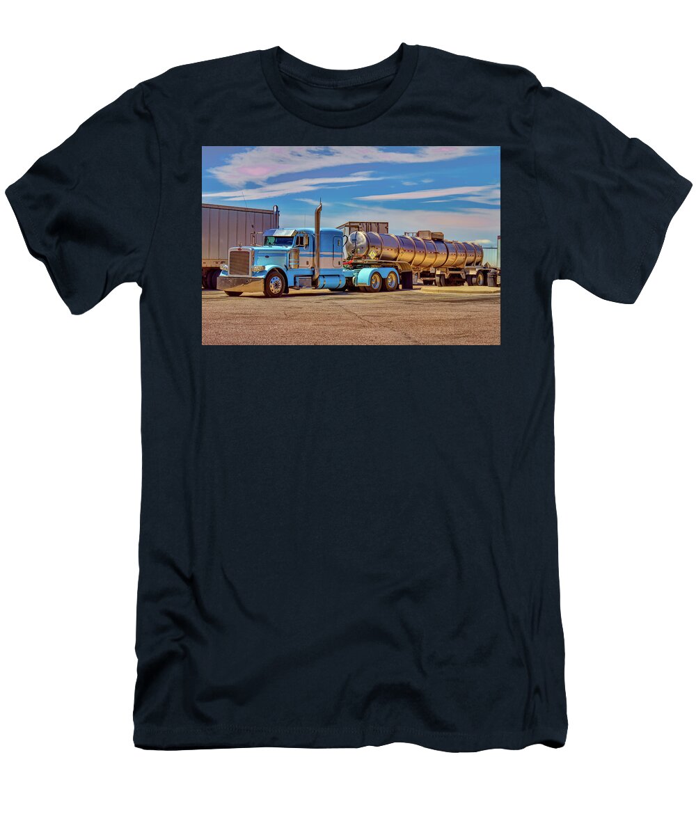 Peterbilt Semi Truck Hazardous Load Tanker 089 Nick Gray T-Shirt