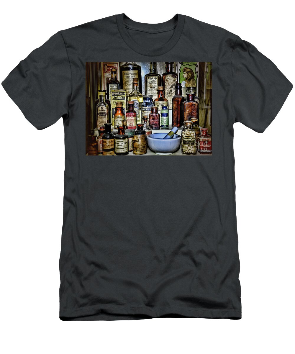 Pharmacist We Have Your Medicine Artistic Paul Ward T-Shirt