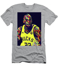 Pop Player Khris Middleton Khris Middleton Khrismiddleton Jameskhristianmiddleton Milwaukee Bucks De Wrenn Huber T-Shirt