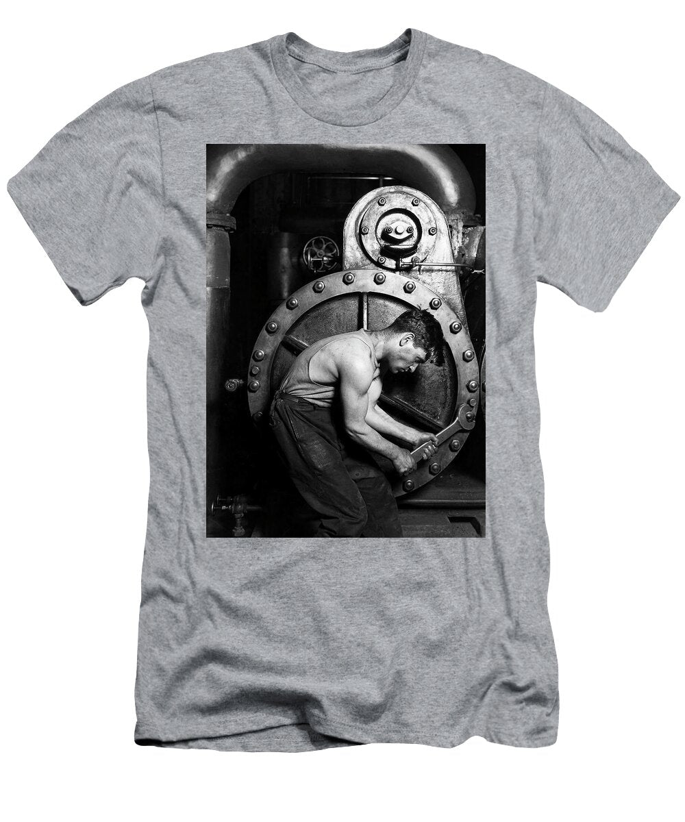 Power House Mechanic 1920 Lewis Hine T-Shirt
