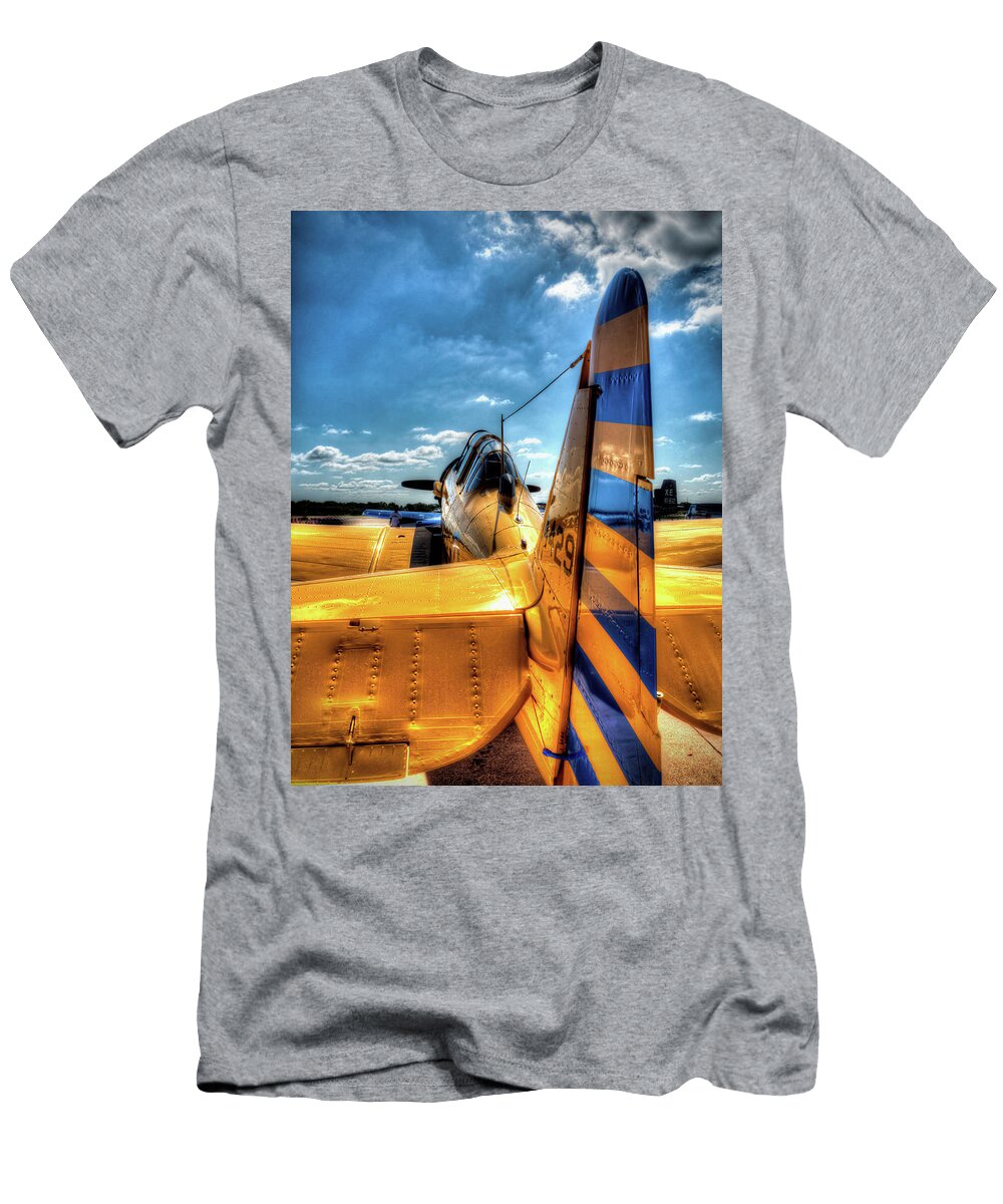 R C a F North American T 6 Texan V5 John Straton T-Shirt