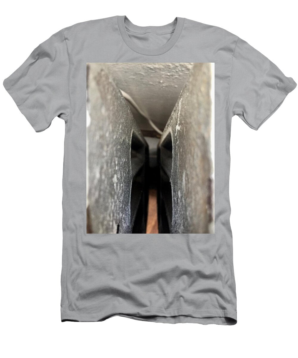Radiator Ricardo Pantoja T-Shirt