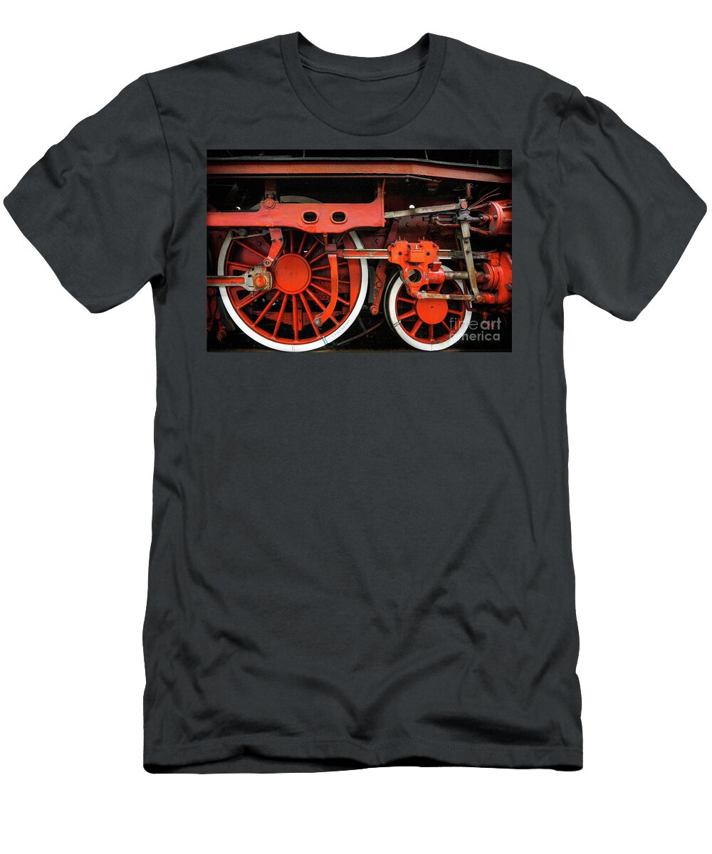Rail Wheel Detail Steam Locomotive 02 Daliana Pacuraru T-Shirt