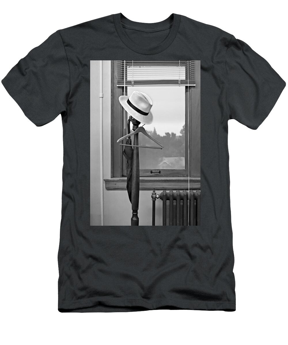 Rainy Morning Bw Nikolyn Mcdonald T-Shirt