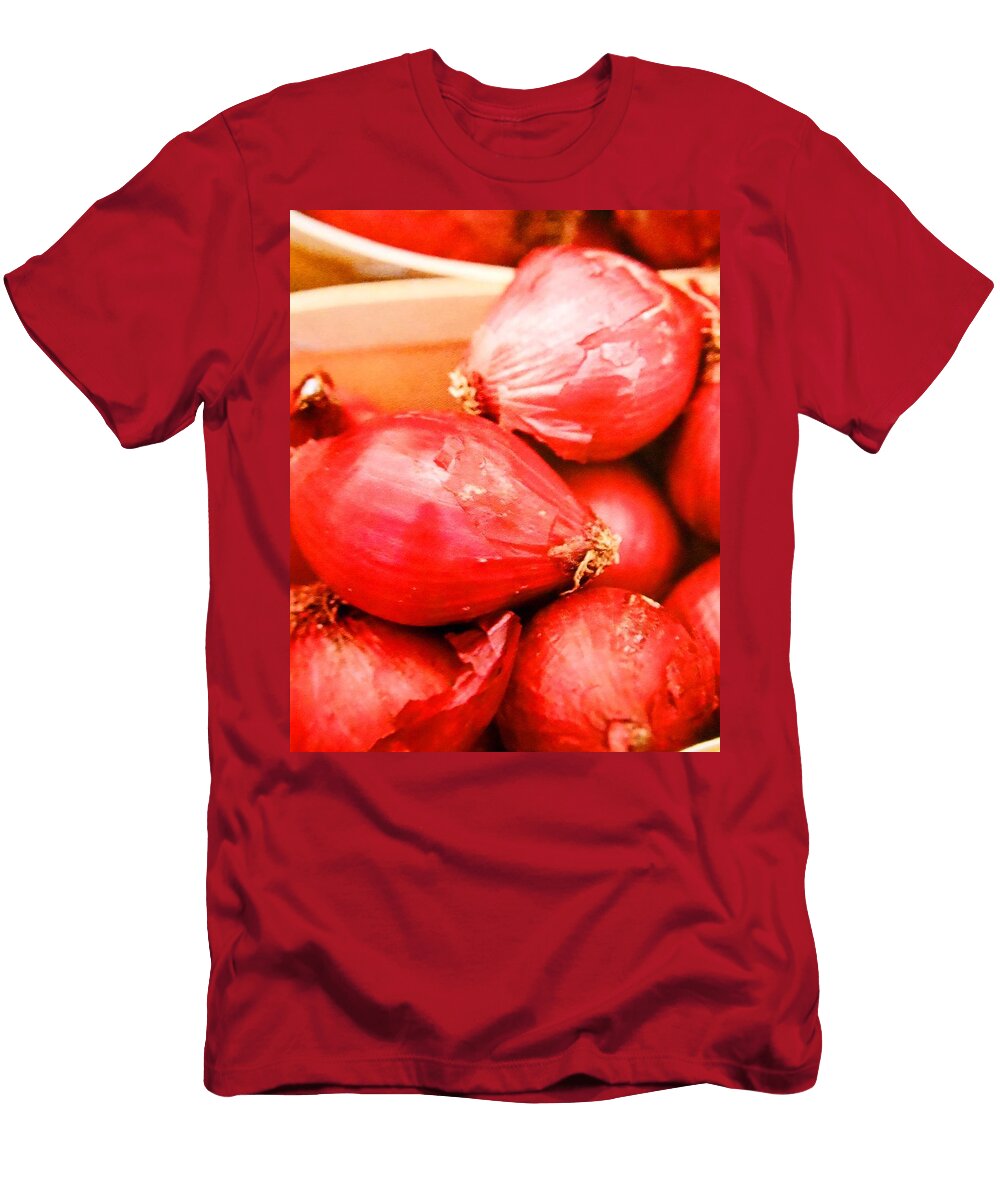 Red Onions Frederick Lyle Morris T-Shirt