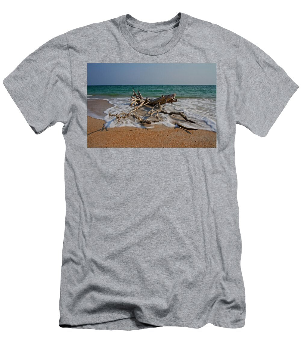 Returning Betsy a Cutler T-Shirt
