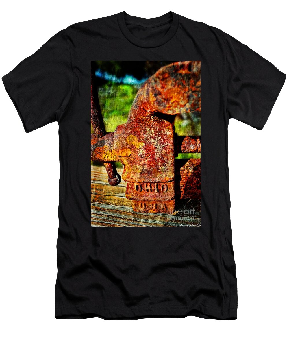 Rusty Vise Vi Debbie Portwood T-Shirt