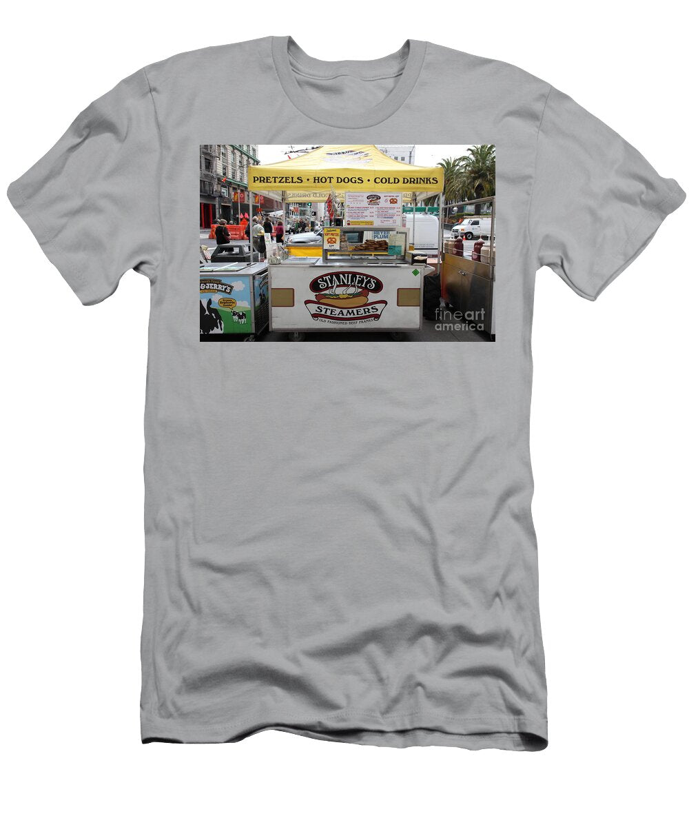 San Francisco Stanleys Steamers Hot Dog Stand 5d17929 Wingsdomain Art and Photography T-Shirt
