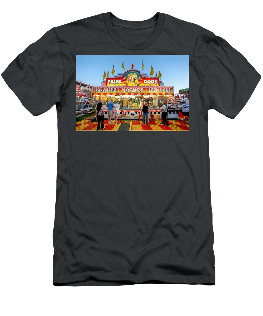 Sgt Peppers Lonely Hearts Club Stand Todd Klassy T-Shirt