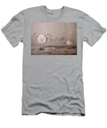 Simple Things 03 Nailia Schwarz T-Shirt