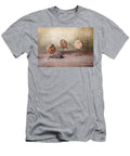 Simple Things 07 Nailia Schwarz T-Shirt