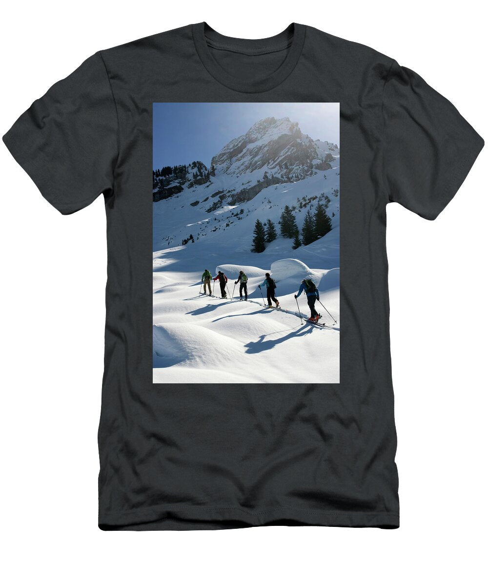 Skiing in Aravis Mario Colonel T-Shirt