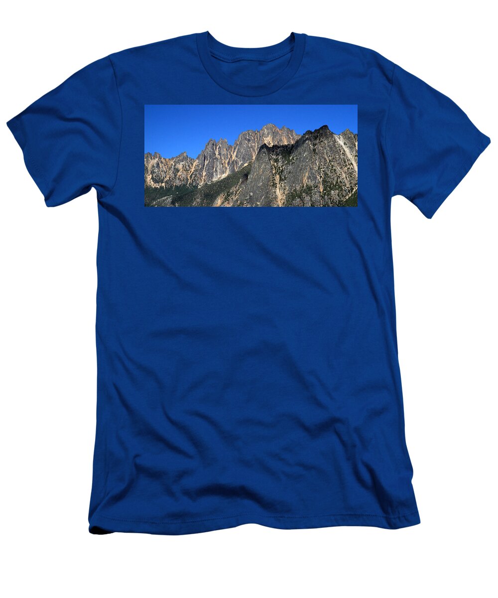 Snagtooth Ridge North Cascades National Park Pierre Leclerc T-Shirt