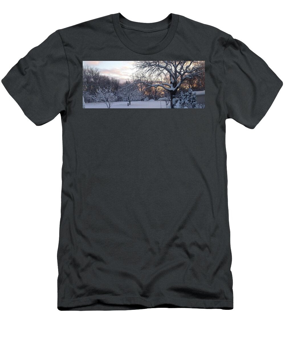 Snowy Winter Morning Landscape Laveta Kirby T-Shirt