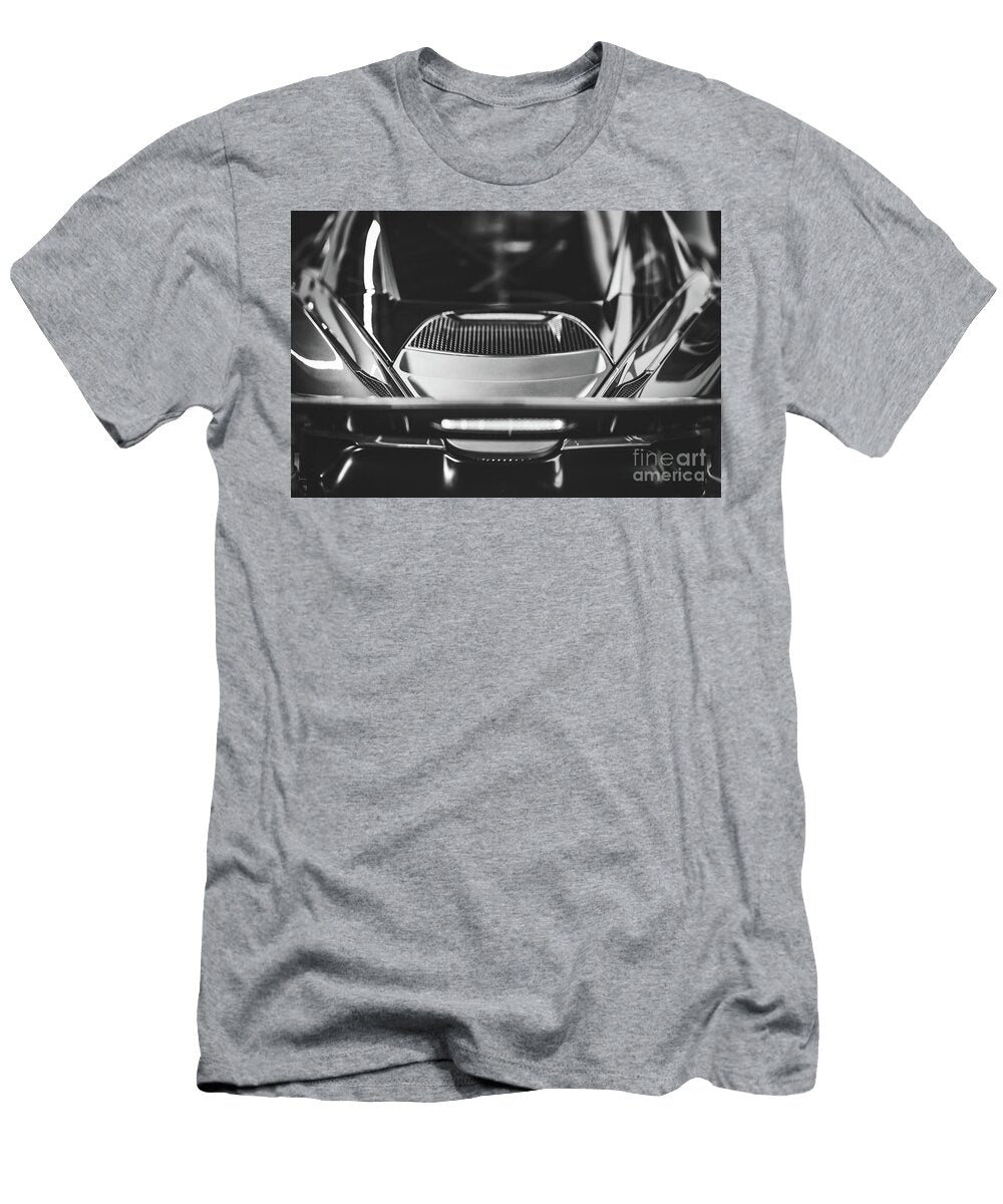 Spoiler and Trunk of a Sports Car in Black and White Visual Motiv T-Shirt