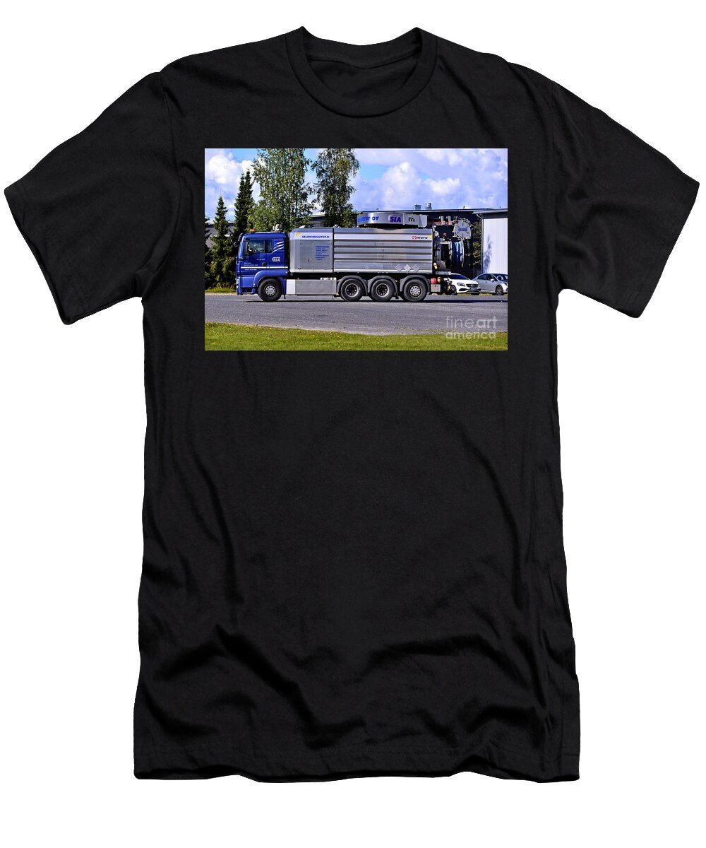 Suction Car 1 Esko Lindell T-Shirt