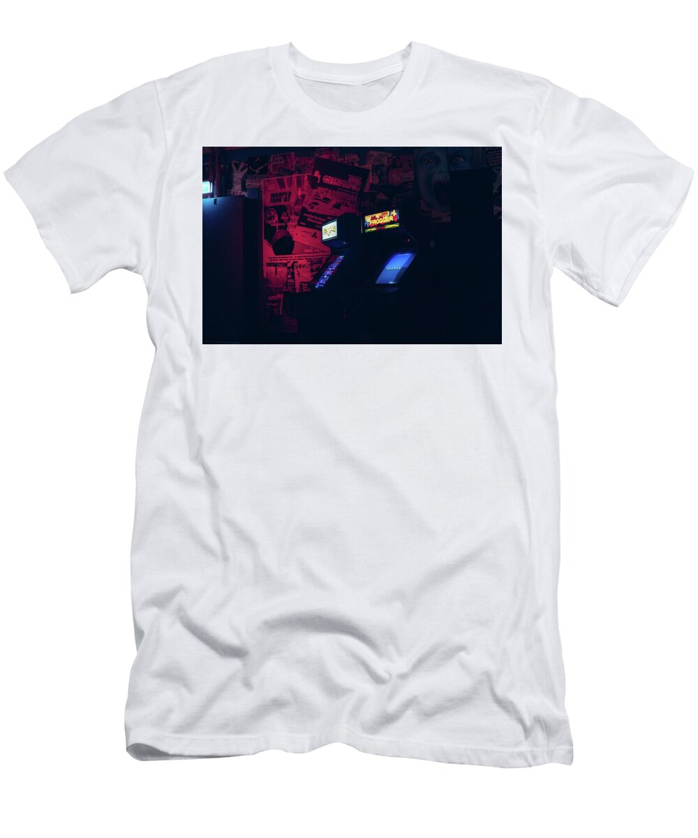 Synthwave Gamer Madness 26 Frank Designs T-Shirt