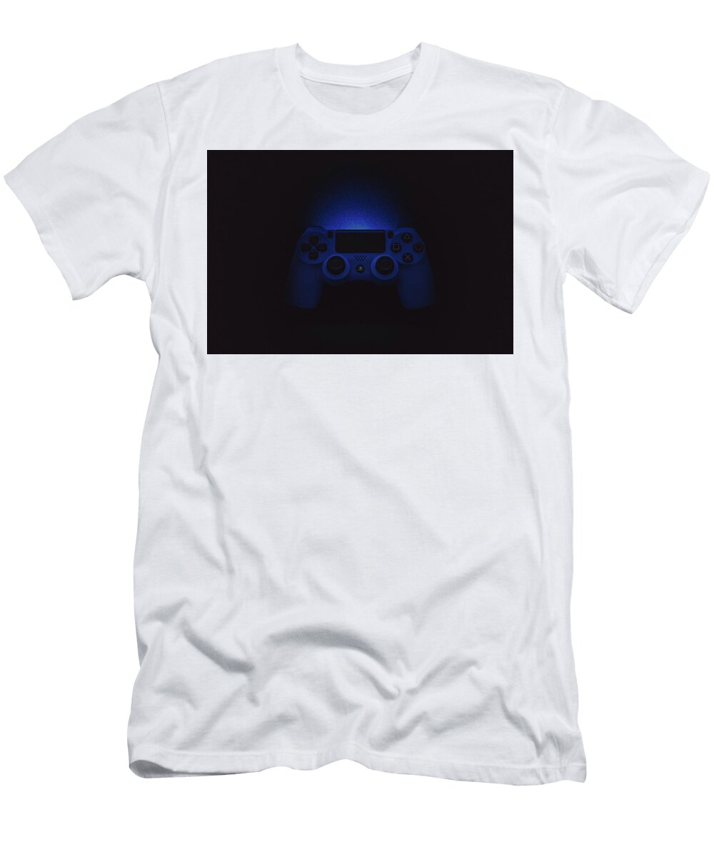 Synthwave Gamer Madness 34 Frank Designs T-Shirt