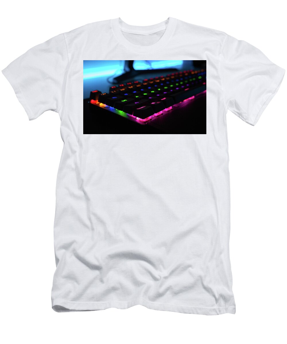 Synthwave Gamer Madness 4 Frank Designs T-Shirt