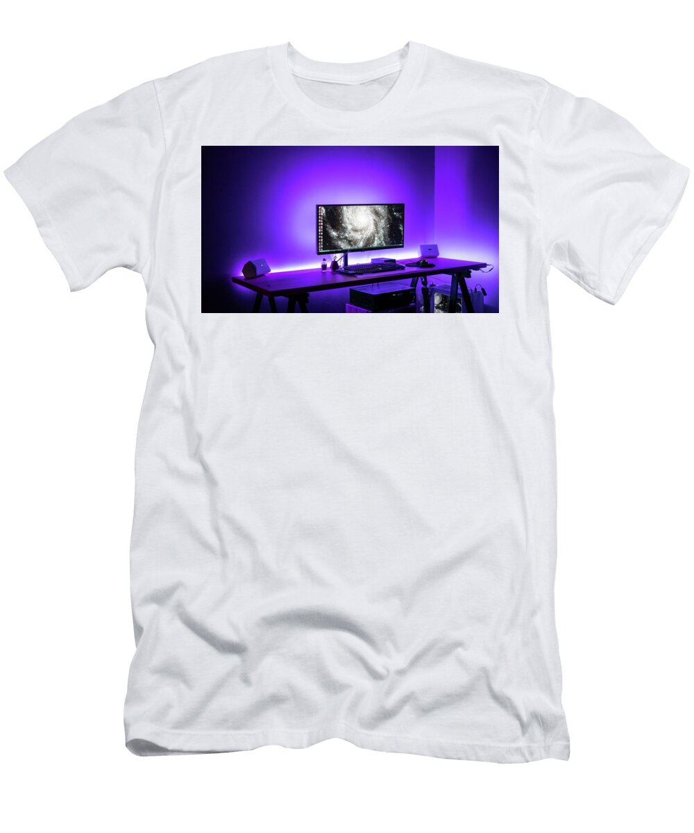 Synthwave Gamer Madness 44 Frank Designs T-Shirt
